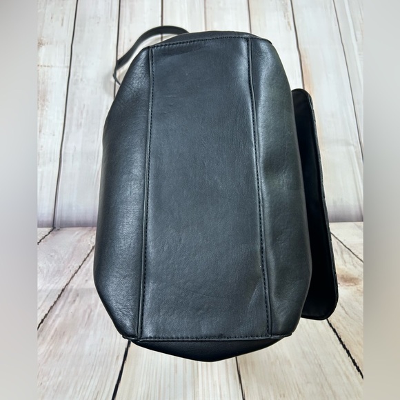 Parisian Chic Bebe Black and Gold Quilted Shoulder Bag. - Picture 6 of 14